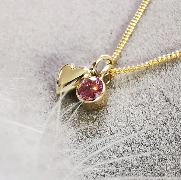 4mm Diamond 9ct Gold Heart Memorial Pendant Ash/Hair-HIDDEN