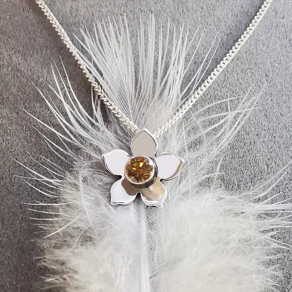 4mm Diamond Ash Hair Forget Me Not Silver Necklace