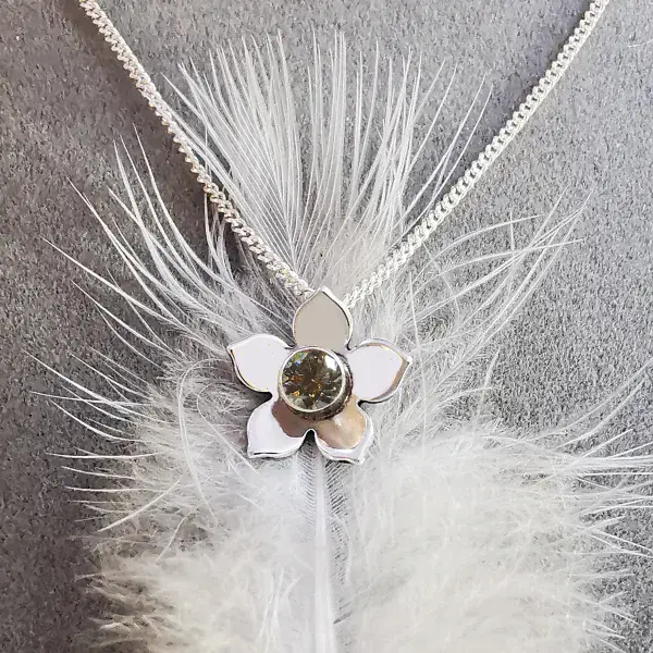 4mm Diamond Ash Hair Forget Me Not Silver Necklace