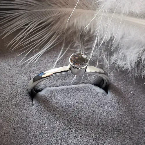 4mm Diamond Ash /Hair Silver Classic Memorial Ring