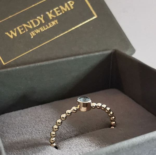 4mm Gemstone And Ash Hair Bobble Memorial 9ct Gold Ring