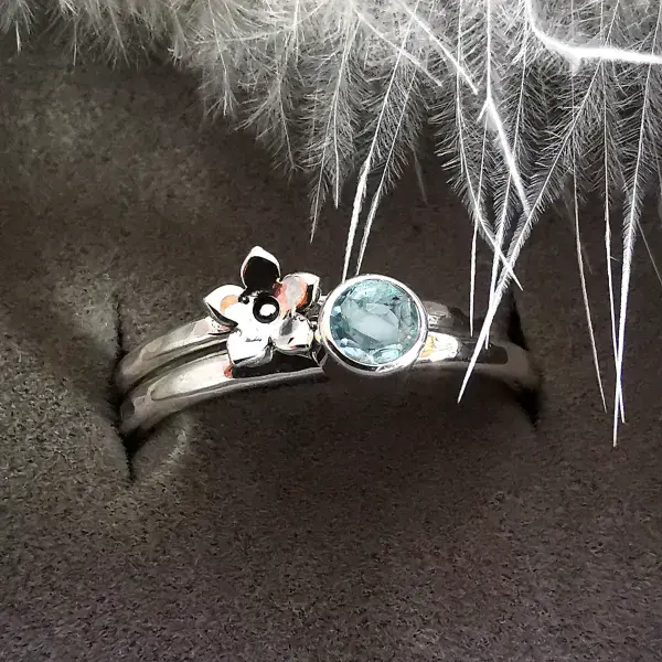 4mm Gemstone And Ash/Hair Small Forget Me Not Memorial Stacking Ring