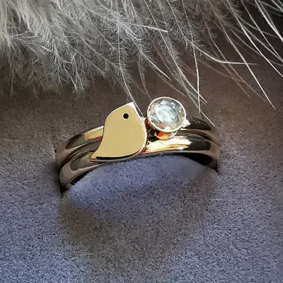 4mm White Diamond 9ct Gold Robin Memorial Ring Ash VISIBLE