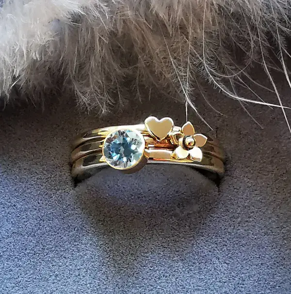 5mm Diamond,  9ct Gold Forget Me Not Heart Memorial Ring - Ash /Hair Hidden