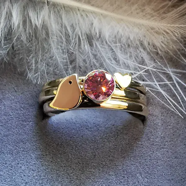 5mm Diamond, 9ct Gold Heart Robin Memorial Ring - Ash/Hair Hidden