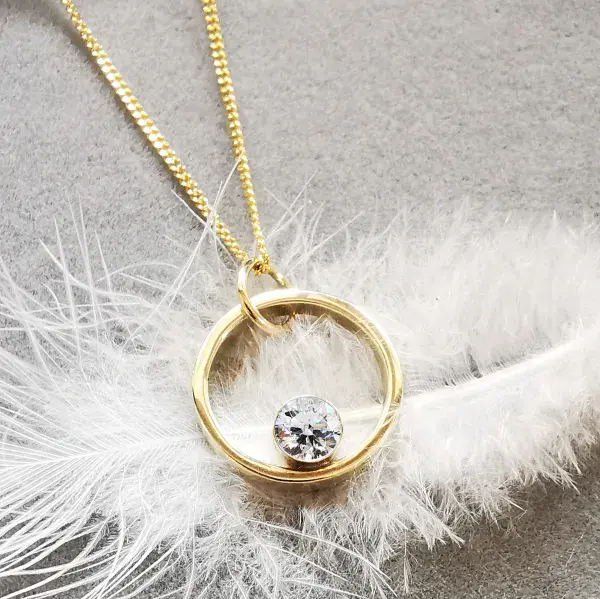 5mm Diamond Circle 9ct Gold Pendant Ash/Hair -HIDDEN