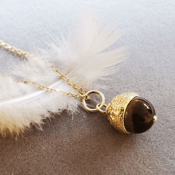 9ct Gold Tigers Eye Acorn Urn Pendant