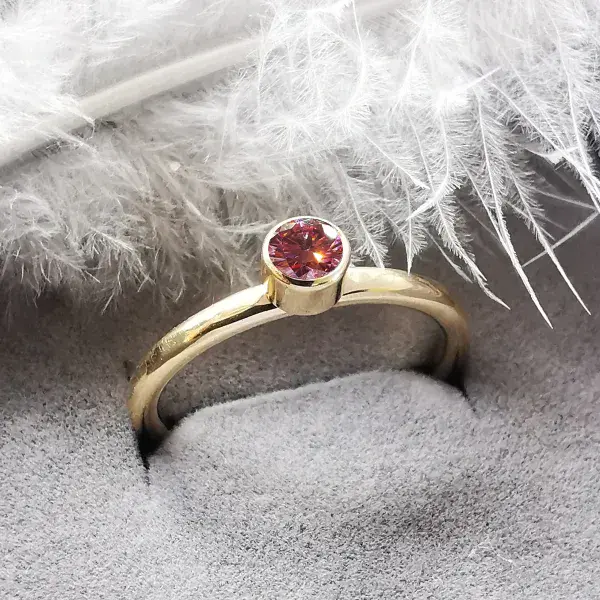 Special Price 4mm Diamond, Ash /Hair Hidden  9ct Gold Classic And Simple Memorial Ring
