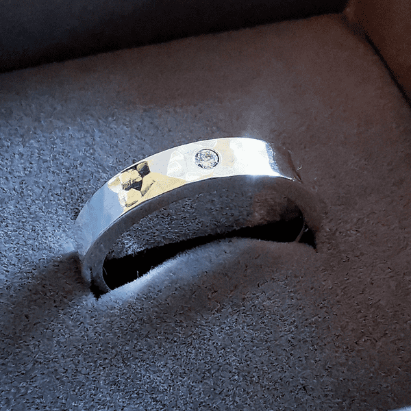 Unisex 2mm Diamond Ash Textured Silver Memorial Ring