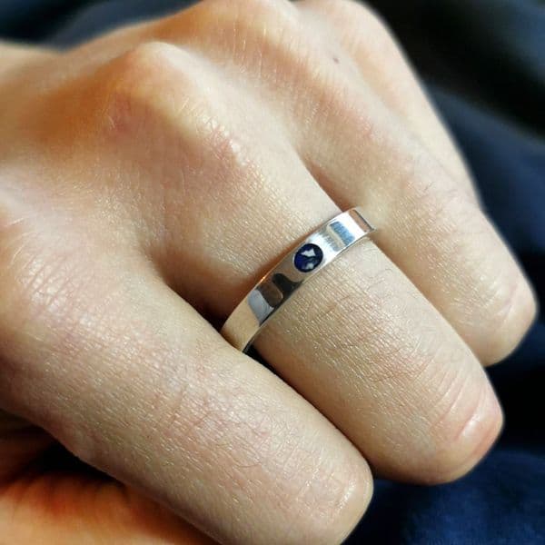 Unisex 4mm Band Ash And Gemstone Memorial Ring