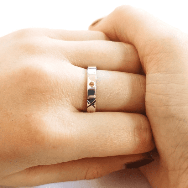Unisex 4mm Band For 2mm Heart In Diamond Memorial Ring