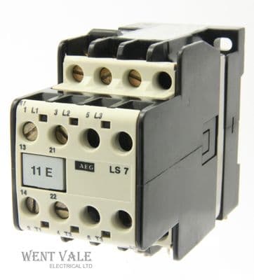 AEG LS7 11E - 910-302-530-81 - 25a Triple Pole Contactor 240vac Coil Unused