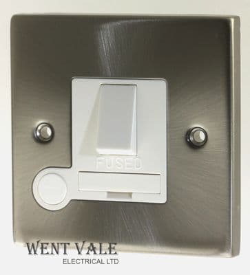 Click Deco VPSC051WH - 13a Switched Fused Connection Unit with Flex Outlet