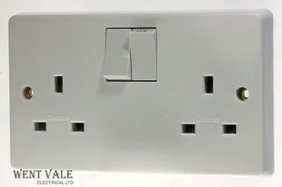 Crabtree Capital Series 4000 - 4306/D - Moulded 13a Twin D/Pole Switched Socket