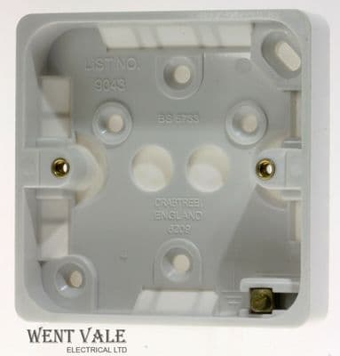 Crabtree Capital Series 4000 - 9043 - 20mm Deep One Gang Moulded Box