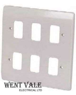 Crabtree Rockergrid 5576 - White Moulded 6 Module Flush Switch Plate Un-used