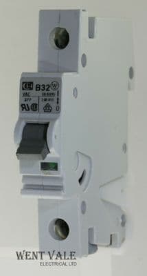 Cutler Hammer - SPCL1B32 - 32a Type B Single Pole MCB Used