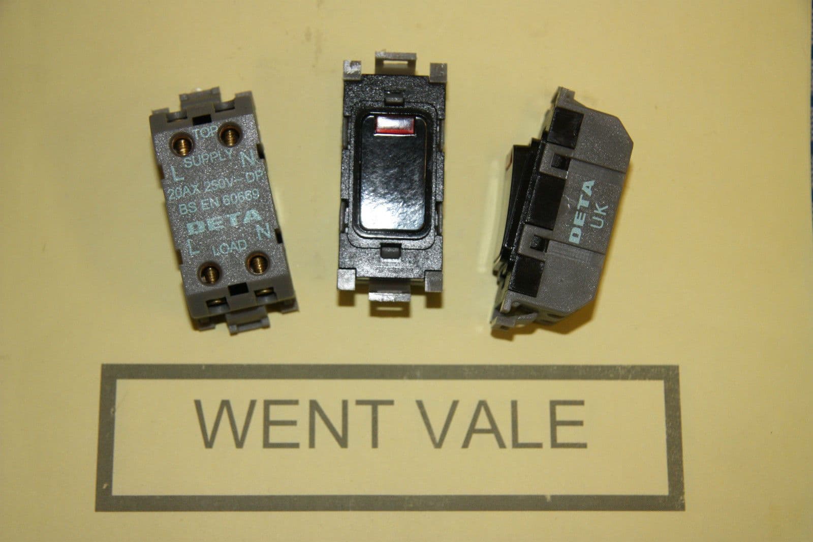 Deta Gridswitch G3515BK 20a Double Pole Grid Switch Module With