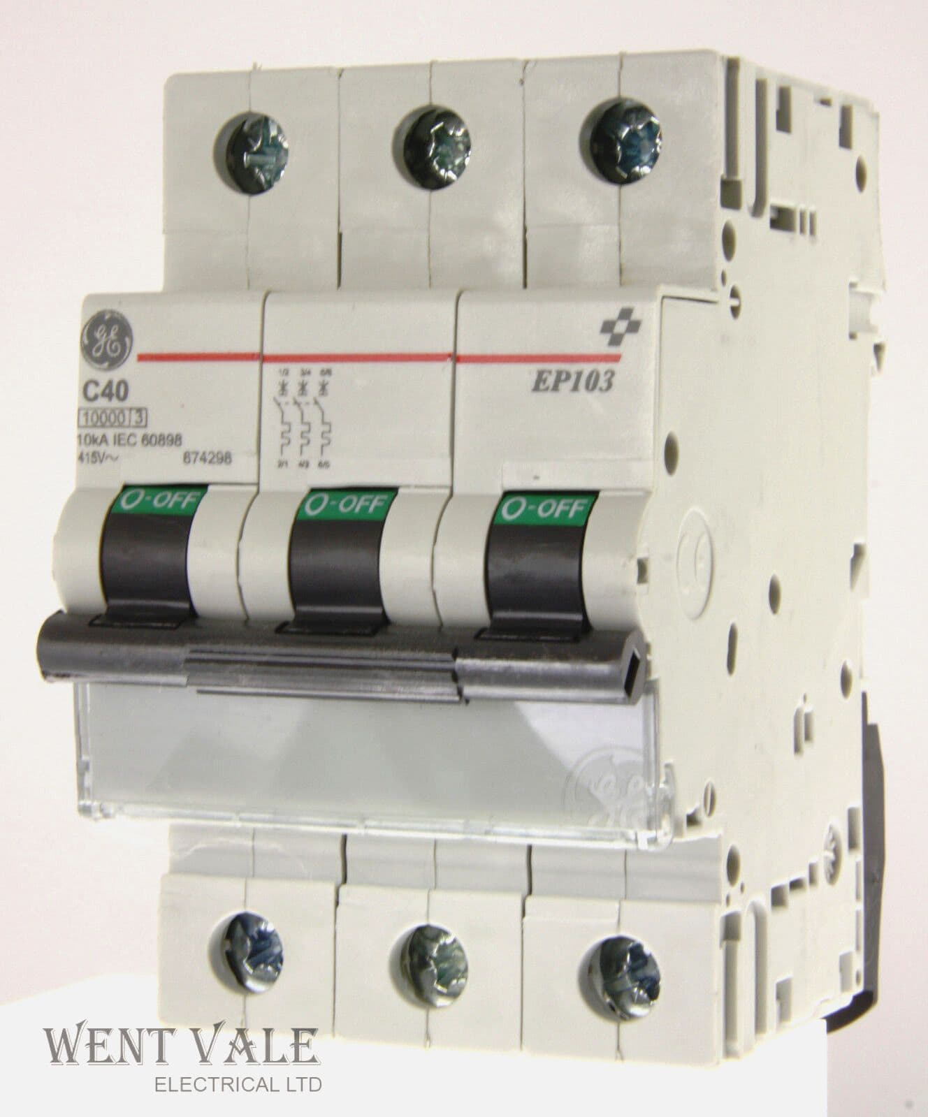 GE Elfa Plus - EP103C40-674298 - 40a Type C Triple Pole MCB Used