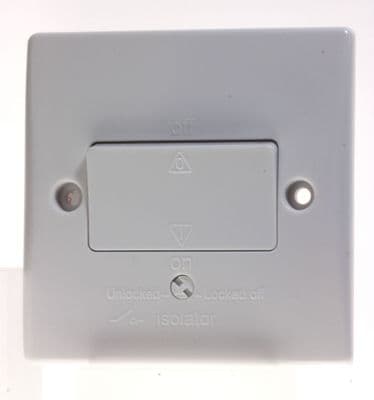 GET Ultimate Slimline - GU1013 - 10a Triple Pole Fan Isolator Switch New