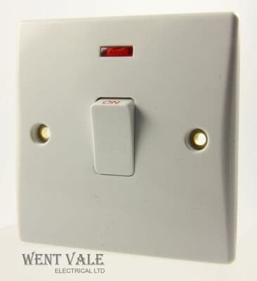 GETUltimate Slimline Moulded - GU2011  20a Double Pole Switch With Neon New