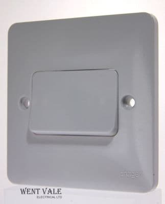 Hager Sollysta White Moulded WMPS12RW - 10a 1g 2w Retractive Wide Rocker Switch
