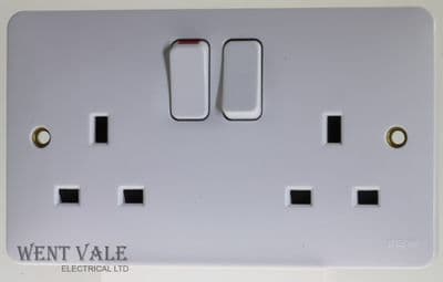Hager Sollysta White Moulded - WMSS82 - 13a Double Switched Socket