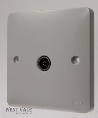 Hager Sollysta White Moulded - WMTVF - Single Female Screened Co-Ax Socket