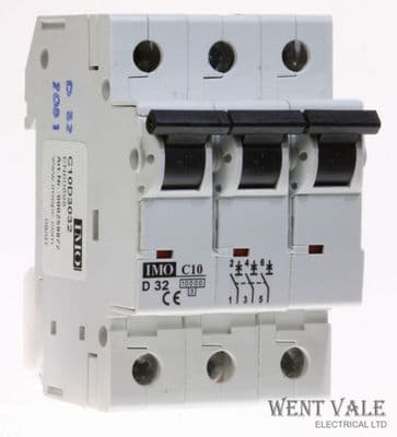 IMO C10D3032 - 32a Type D Triple Pole MCB New