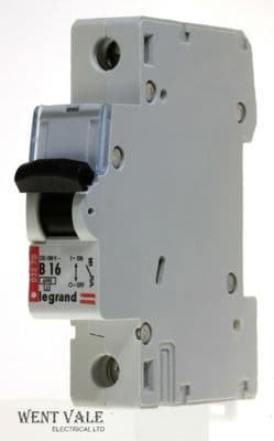 Legrand Lexic - 032 70 - 16a Type B Single Pole MCB Used