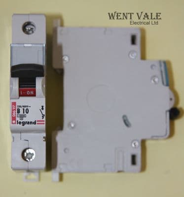 Legrand Lexic - 066 97 - 10a Type B Single Pole MCB Used