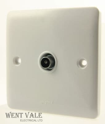 Legrand Synergy - 7300 40 - 1g Screened TV Outlet New