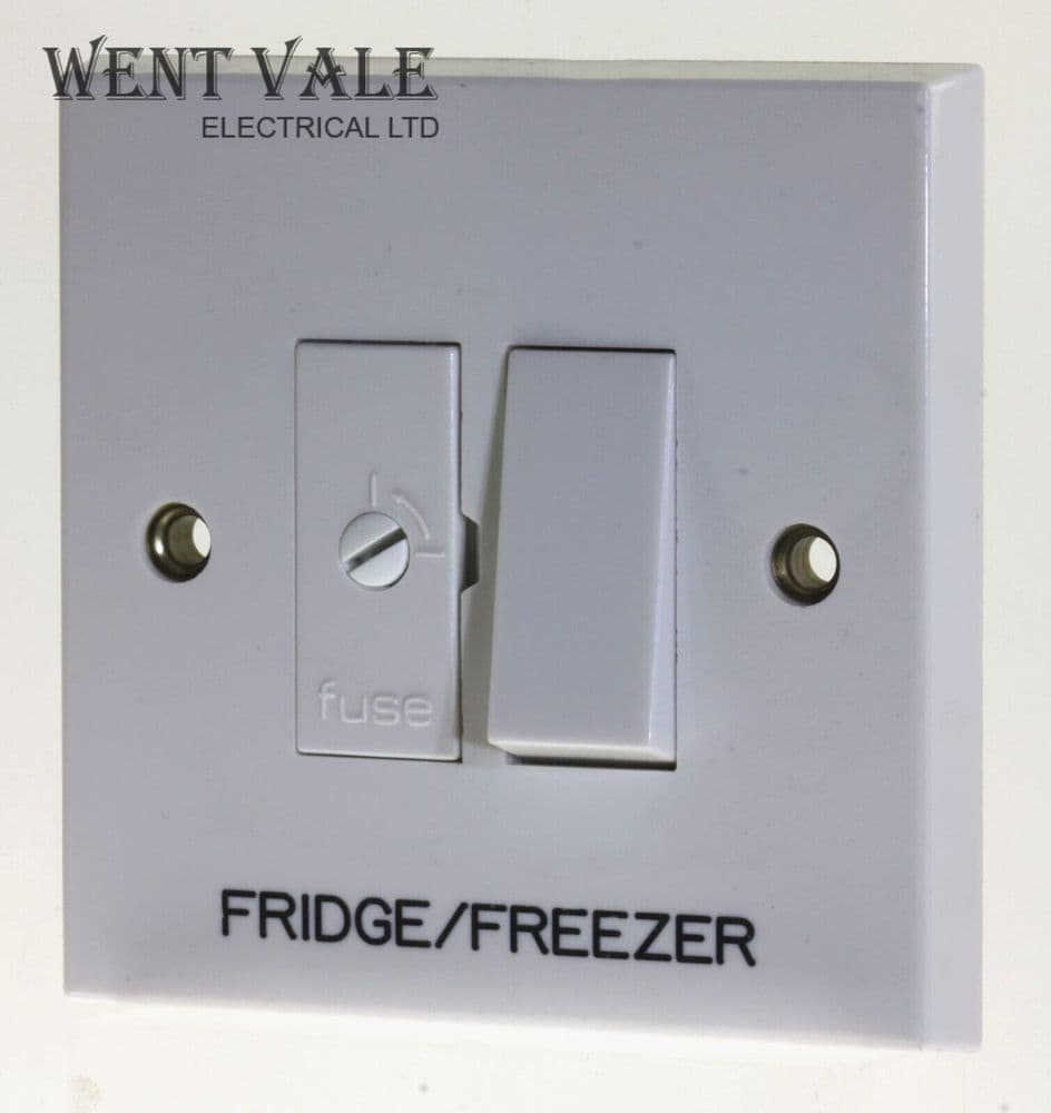 MEM Intra Range M201FF 13a D/Pole Switched Fused Spur Engraved Fridge