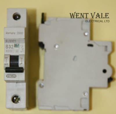 MEM Memera 2000 - ALB321  32a Type B Single Pole MCB Used