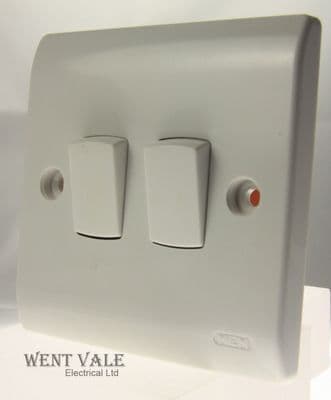 MEM Premera Range - P022 (E022)  - 10ax Two Gang Two Way Plate Switch New