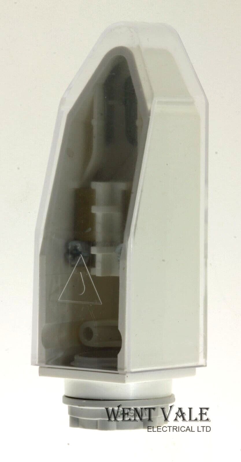 Merlin Elec Merlin Gerin Multi 9 - 15268 - Wall Mounted Photelectric Light ...