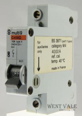 Merlin Gerin - Multi 9 - 8521 - C45AD - 10a Type 4 Single Pole MCB Used