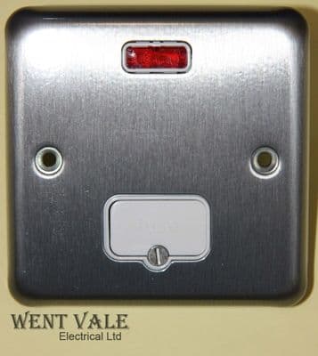 MK Albany Plus - K958 BRC - 13a Unswitched Fused Connection Unit + Neon Unused