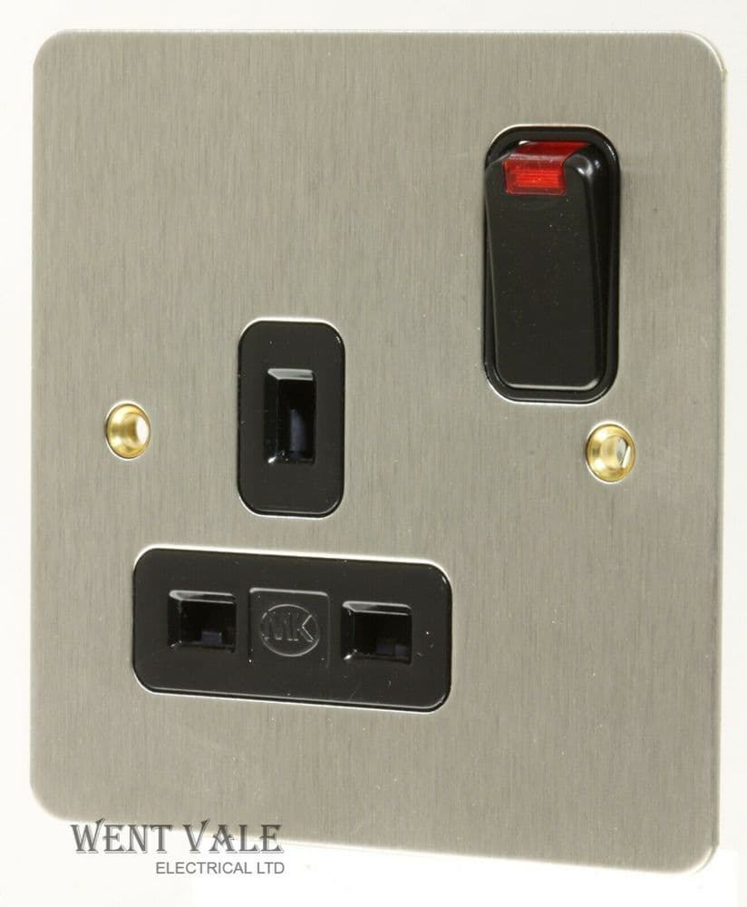 MK Edge - K14657 BSS B - 13a One Gang Single Socket With Neon in ...