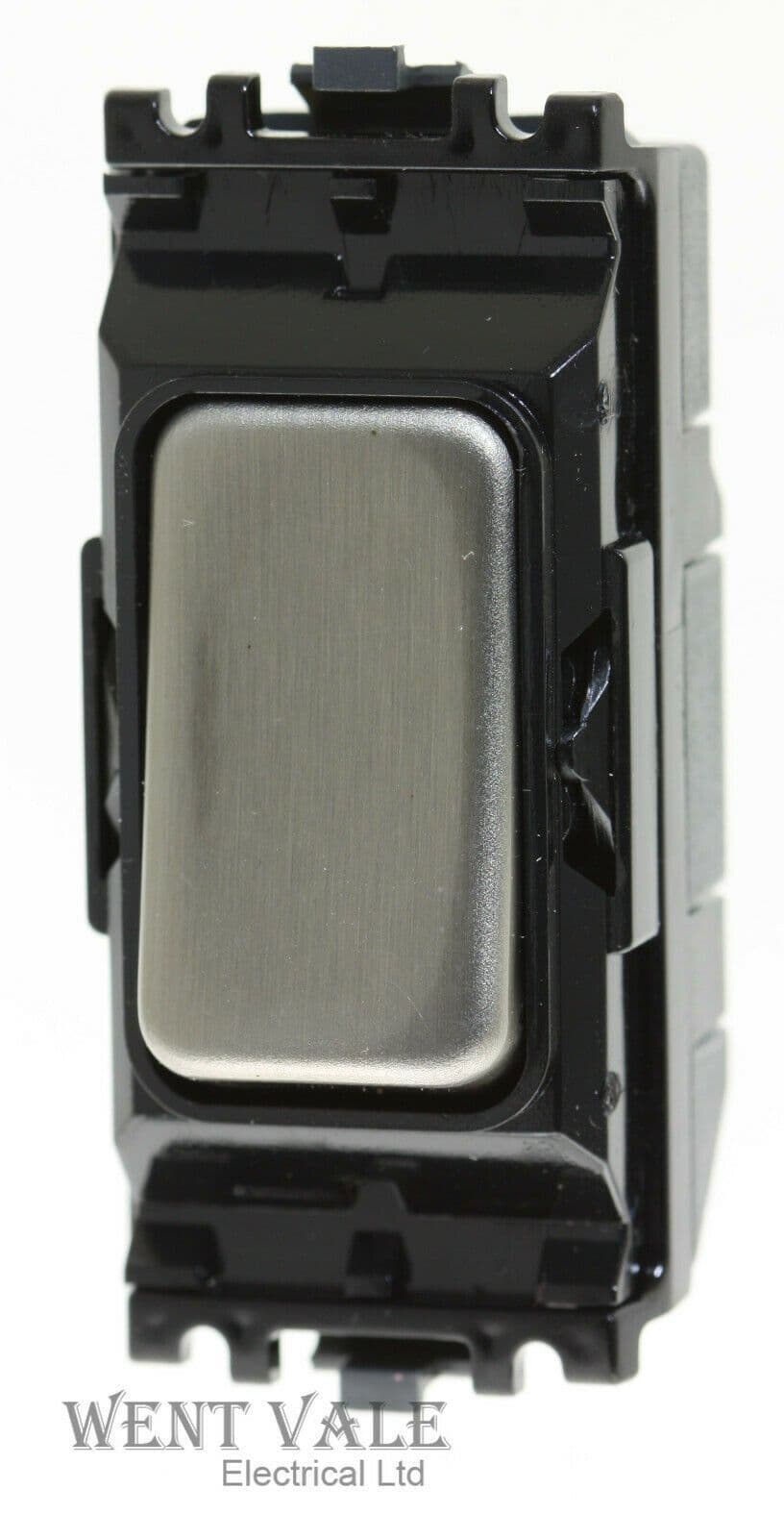MK Grid Plus - K4910 LBS B - 20a 1 Way Push to Make Grid Switch Module