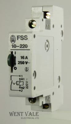 Moeller FSS 10-220 - 16ax Single Pole Latching Impulse Relay 220vac Coil Used