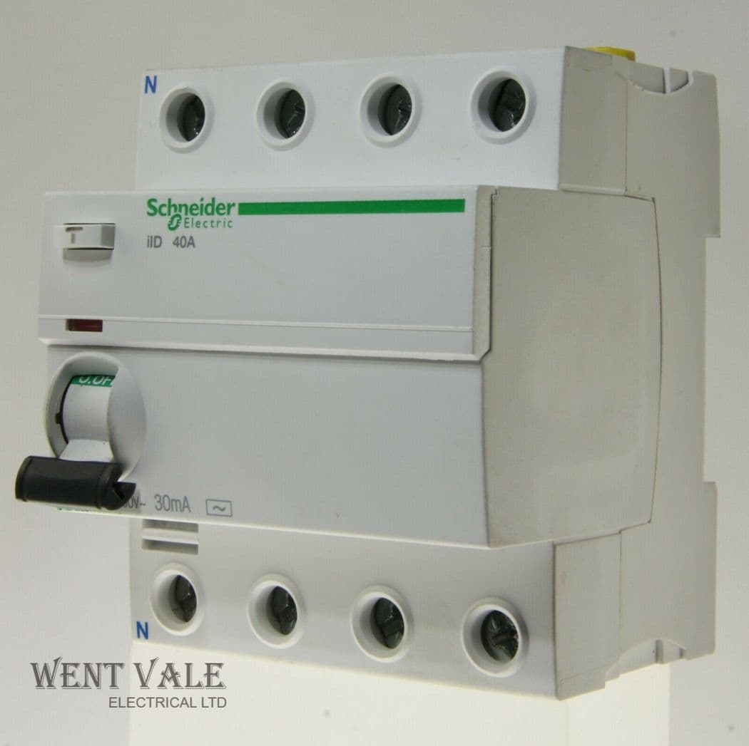 Digital Electric - Disjoncteur Différentiel 40A/30mA Type AC 6kA - Courbe C - Réf : 03041