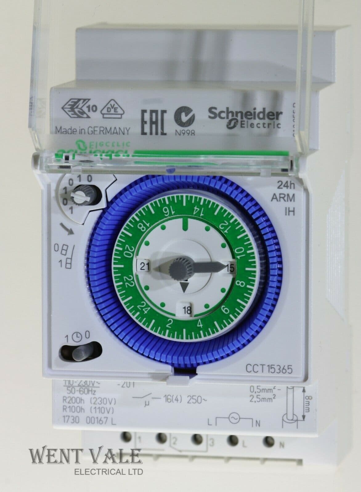 Schneider Acti 9 CCT15365 - IH 1P - 24 Hr 7 Day 16a Mechanical Time Switch