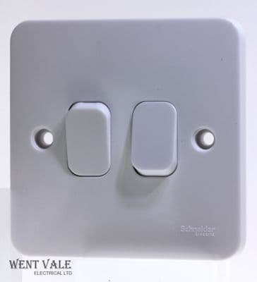 Schneider Lisse Moulded Range - GGBL1022 - 10a 2 Gang 2 Way Plate Switch