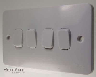 Schneider Lisse Moulded Range - GGBL1042 - 10a Four Gang Two Way Switch New