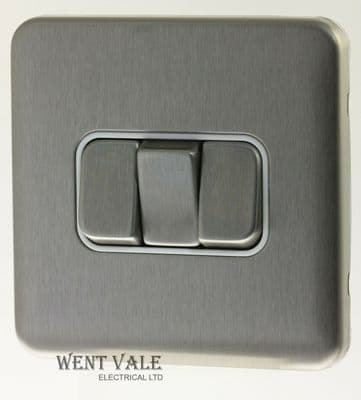 Schneider Lisse Screwless Deco - GGBL1032WSS - 10a 3 Gang 2 Way Plate Switch