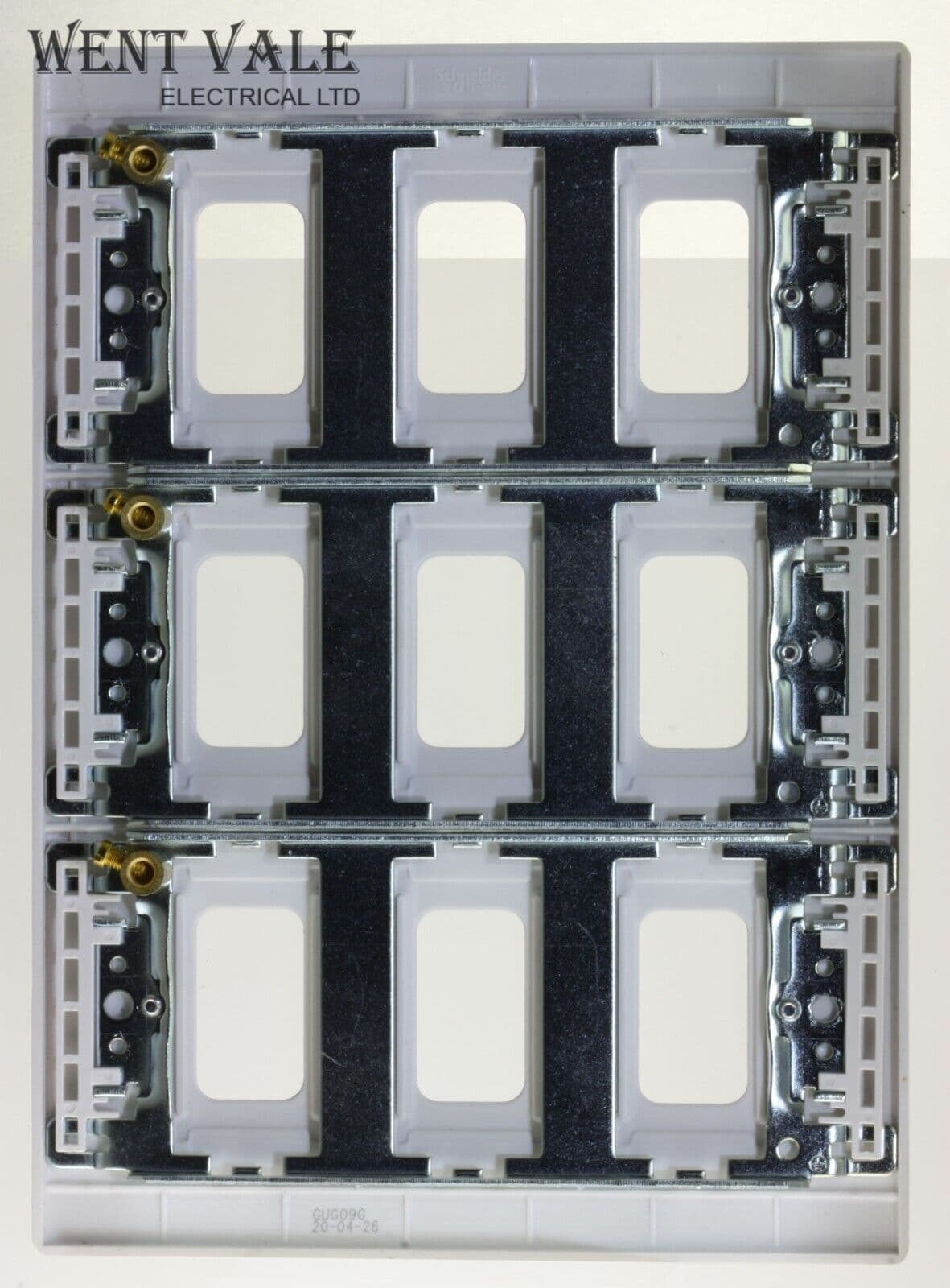 Schneider Ultimate Grid - GUG09G - 9 Module Grid Switch Front Plate and ...