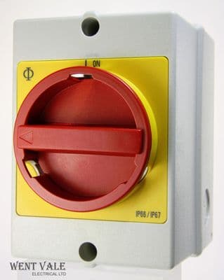 Sector - 485033 - 20a IP66/67 Four Pole Enclosed Switch Disconnector/Isolator