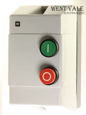 Sector - 795501 - 11kW 25A Enclosed 3 Pole DOL Starter with 240v Coil (U7)