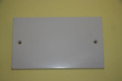 Selectric - LG9112 -  White Moulded 2 Gang Blank Plate New